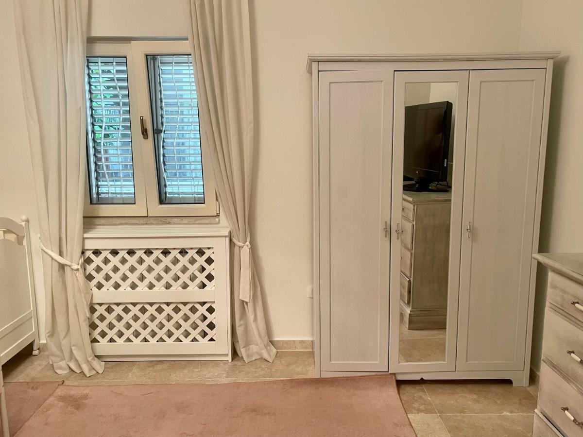 Apartments St Stefan スヴェティ・ステファン エクステリア 写真